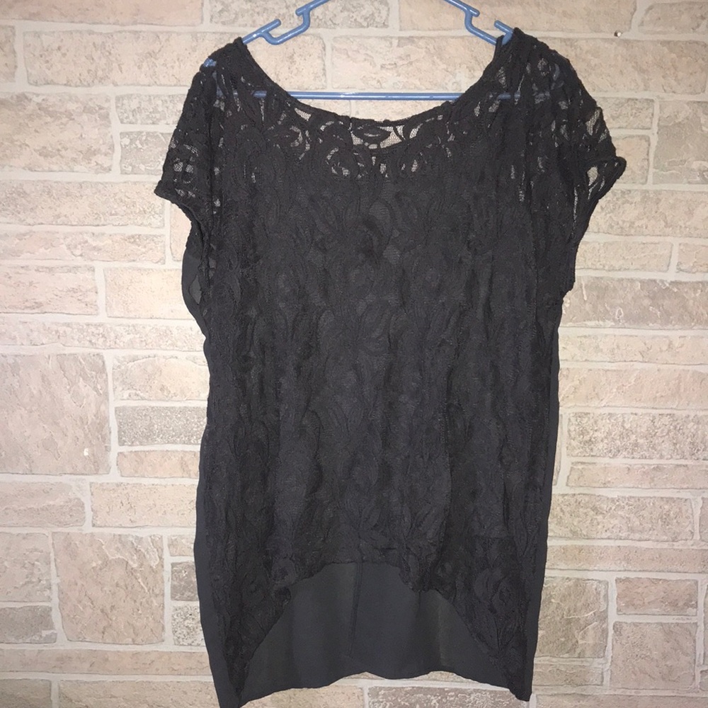 ✅Apt 9 Lace Front Top with attached undershirt